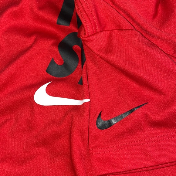 Nike Boys Dri-Fit T-Shirt Red - Picture 5 of 5